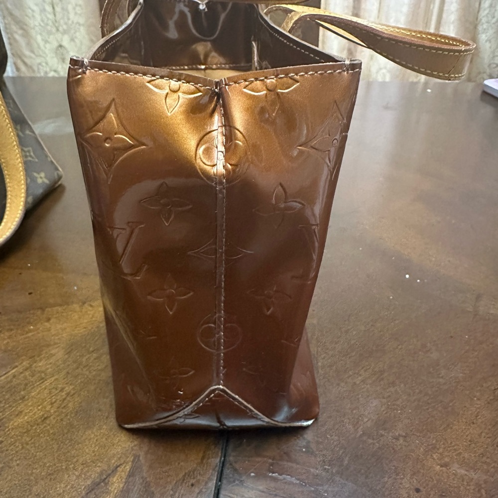 Authentic Louis Vuitton Medium Bag - image 6